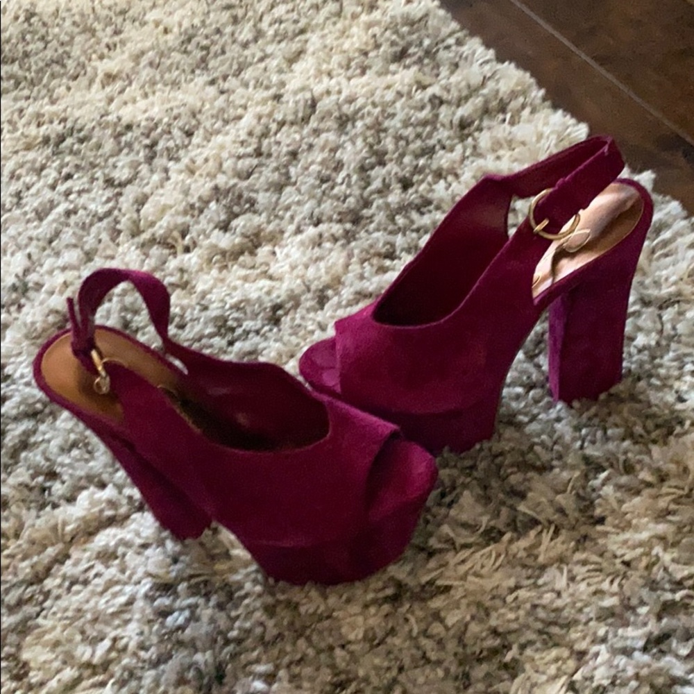 Funky Cranberry suede platform heels